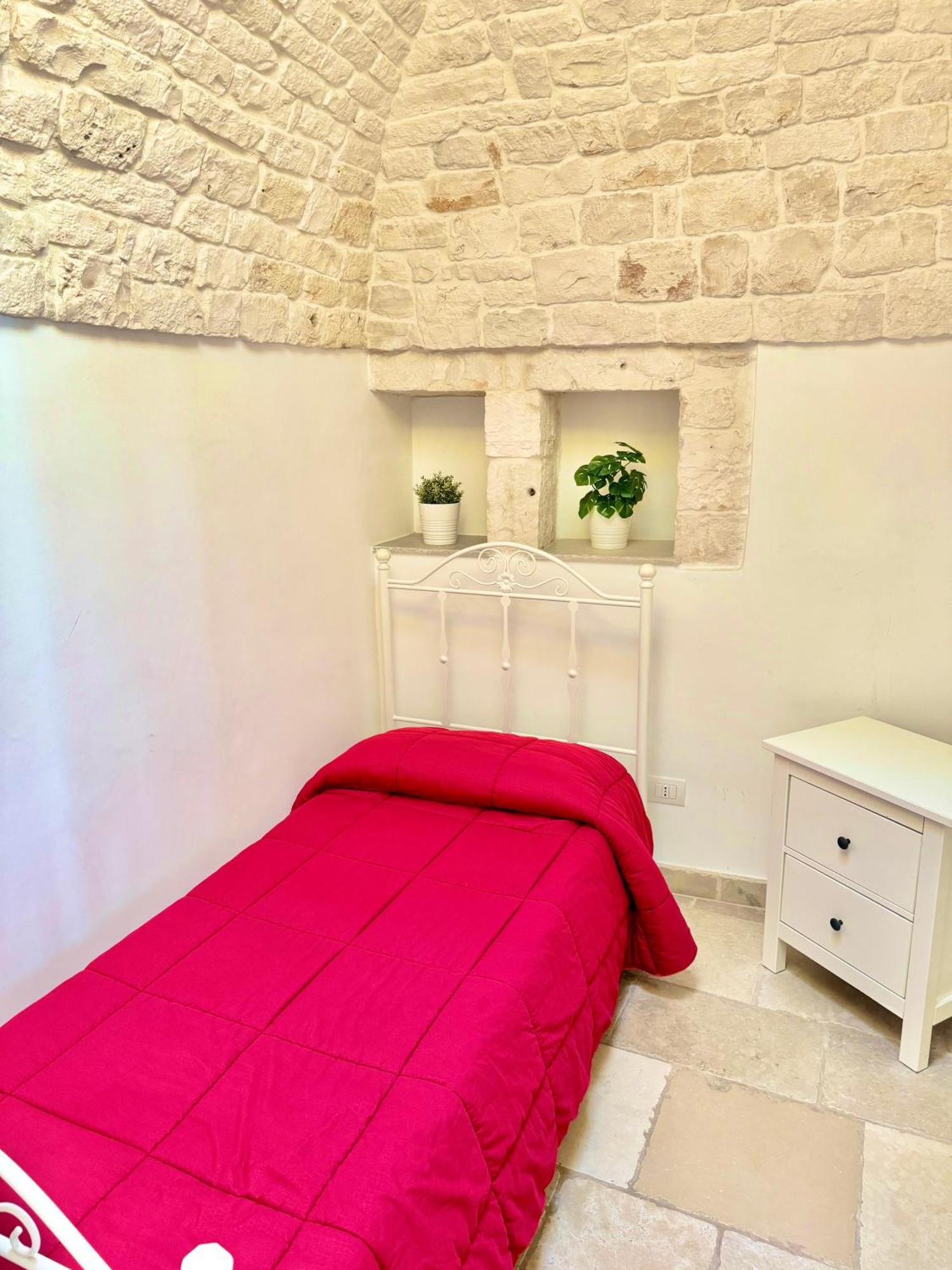 Trulli Moon Alberobello Quarto foto