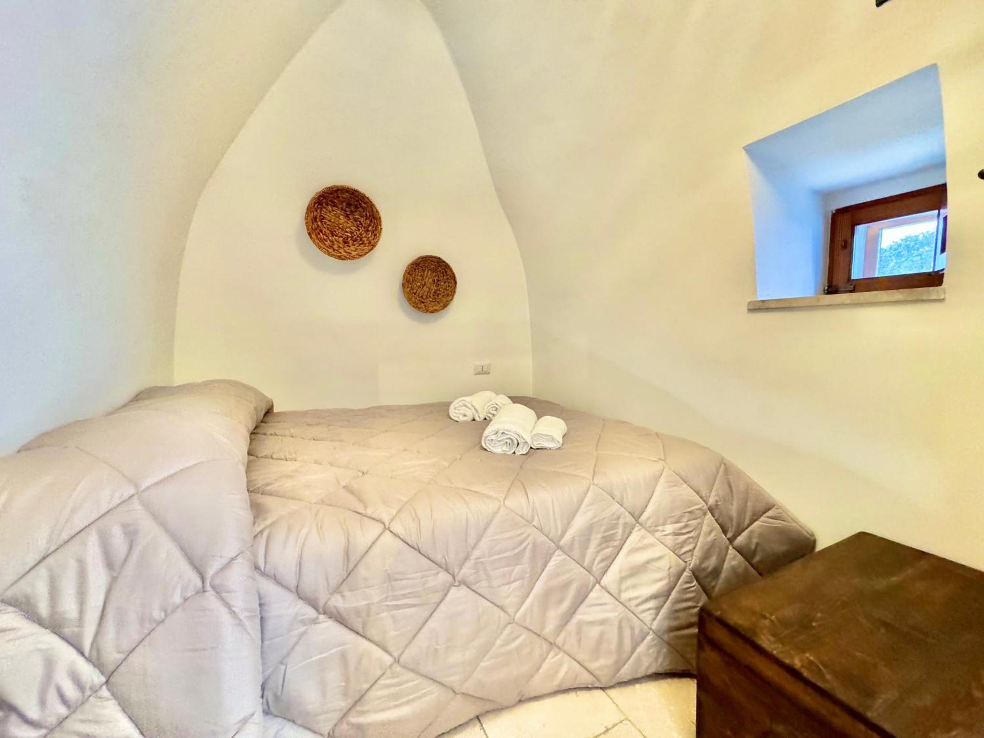 Trulli Moon Alberobello Quarto foto