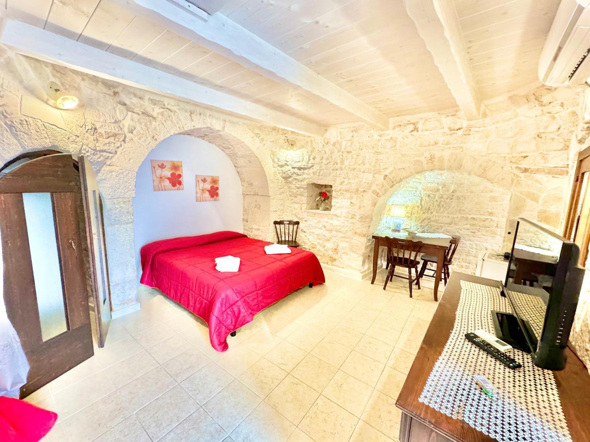Trulli Moon Alberobello Quarto foto