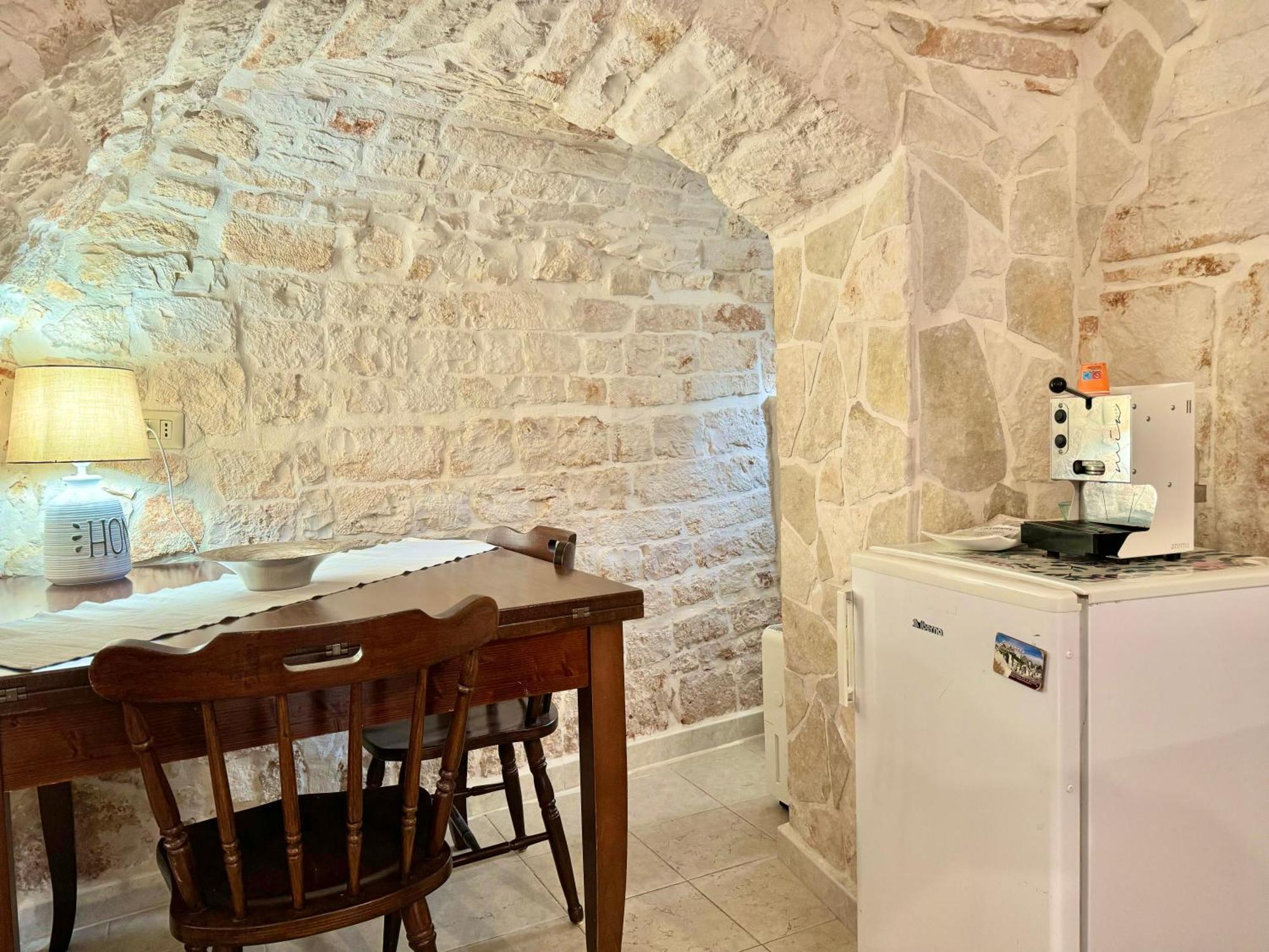 Trulli Moon Alberobello Quarto foto